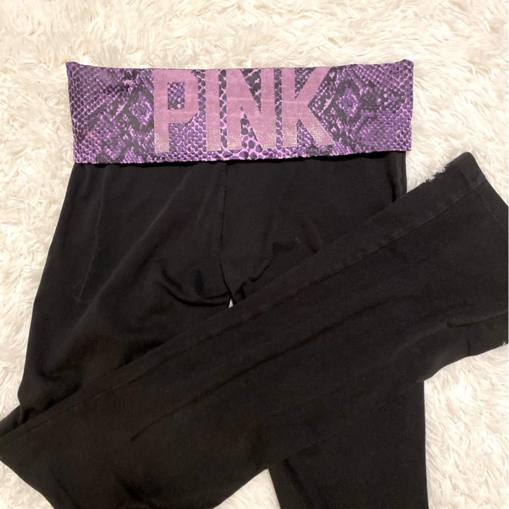 PINK PURPLE SNAKESKIN YOGA PANTS